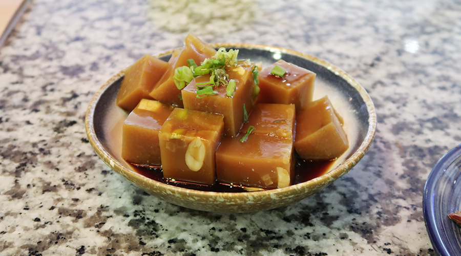 好像是豆腐做的什么糕点